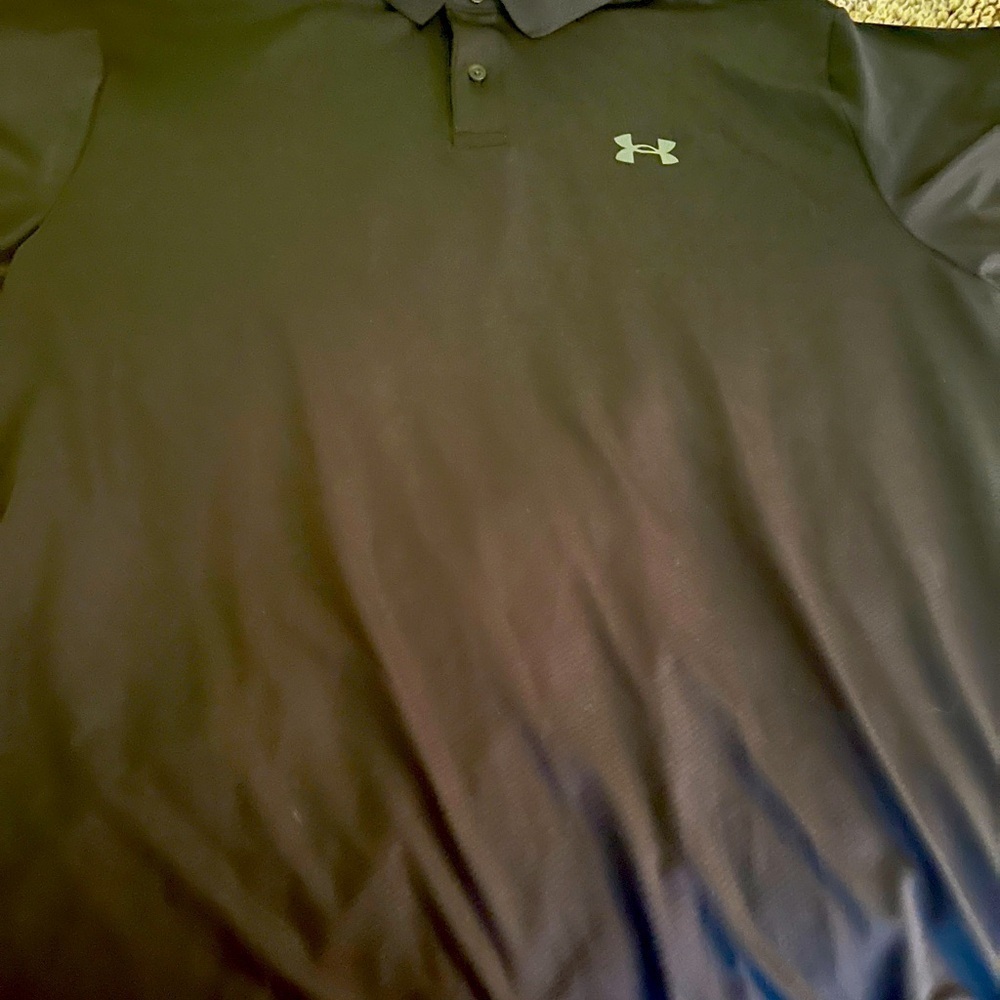 Under Armour men’s black performance golf polo size large